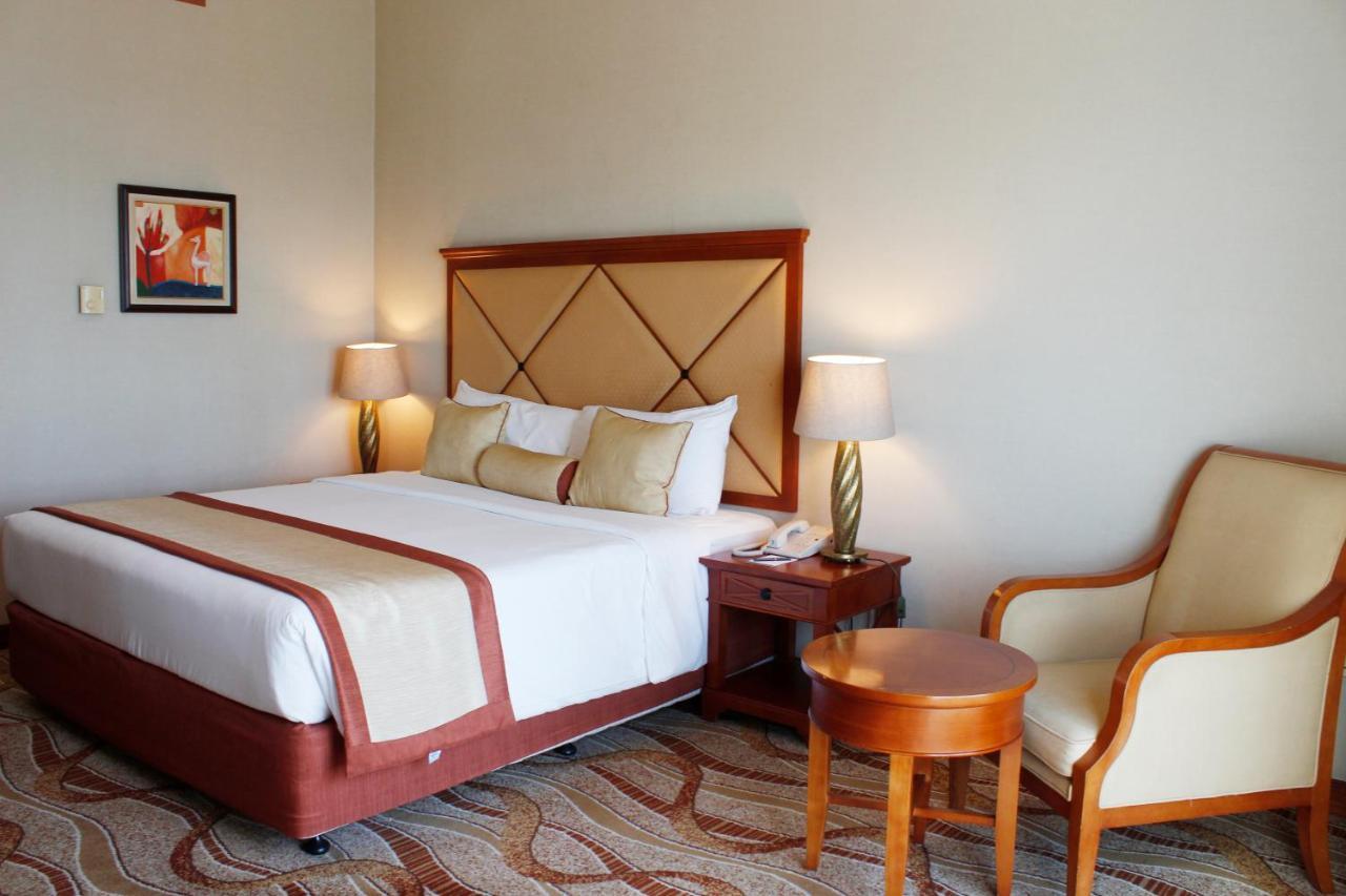 Al Diar Capital Hotel Abou Dabi Extérieur photo